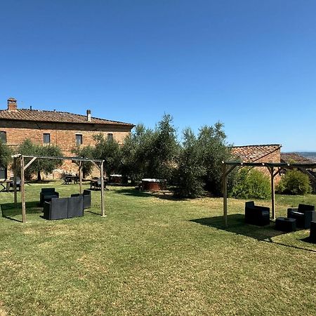 Agriturismo Diffuso Monte Oliveto Maggiore Chiusure Ngoại thất bức ảnh