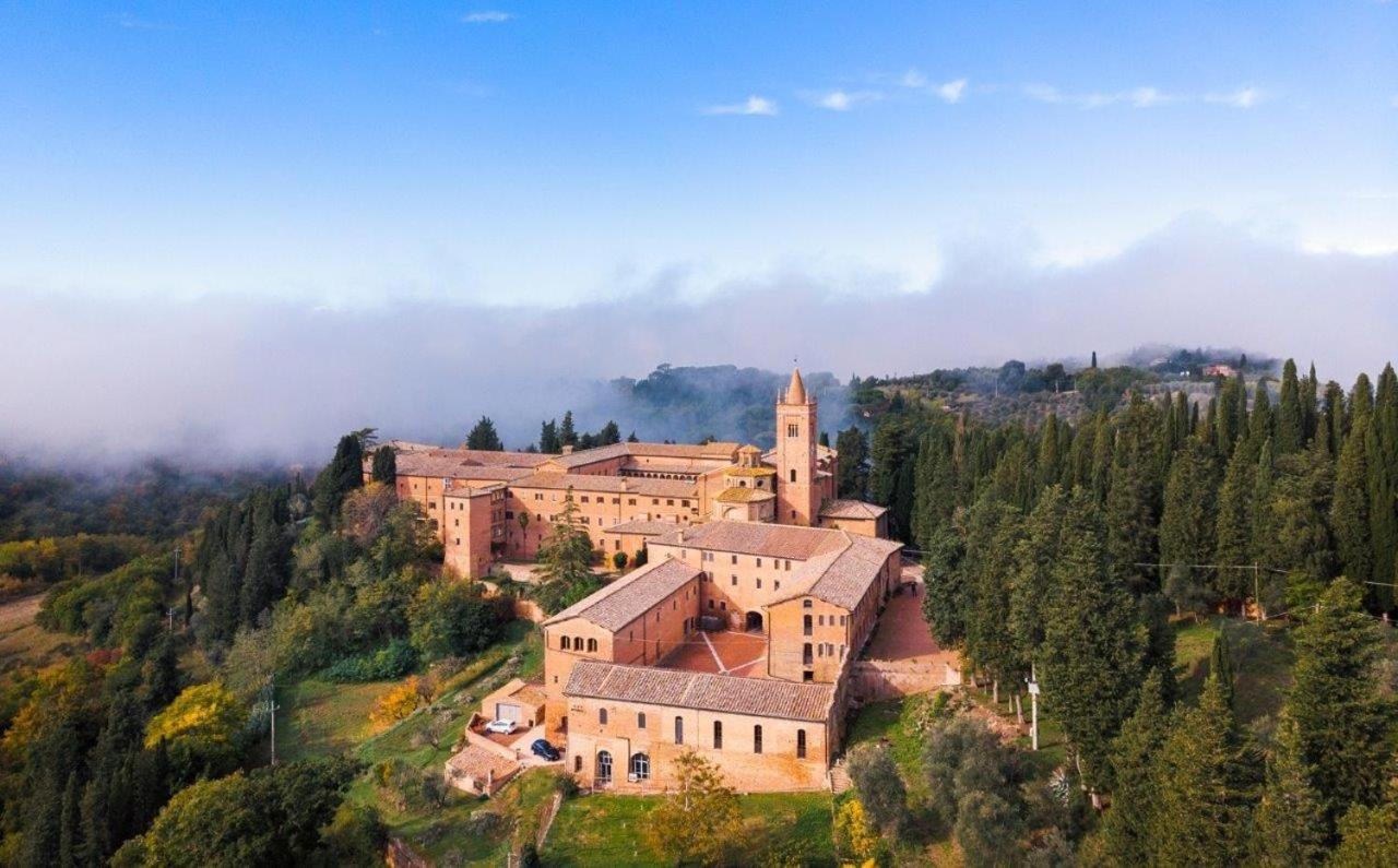 Agriturismo Diffuso Monte Oliveto Maggiore Chiusure Ngoại thất bức ảnh