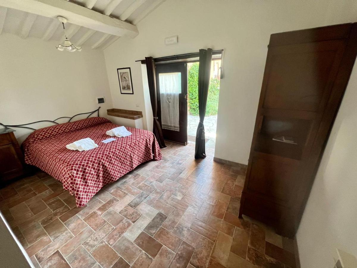 Agriturismo Diffuso Monte Oliveto Maggiore Chiusure Ngoại thất bức ảnh