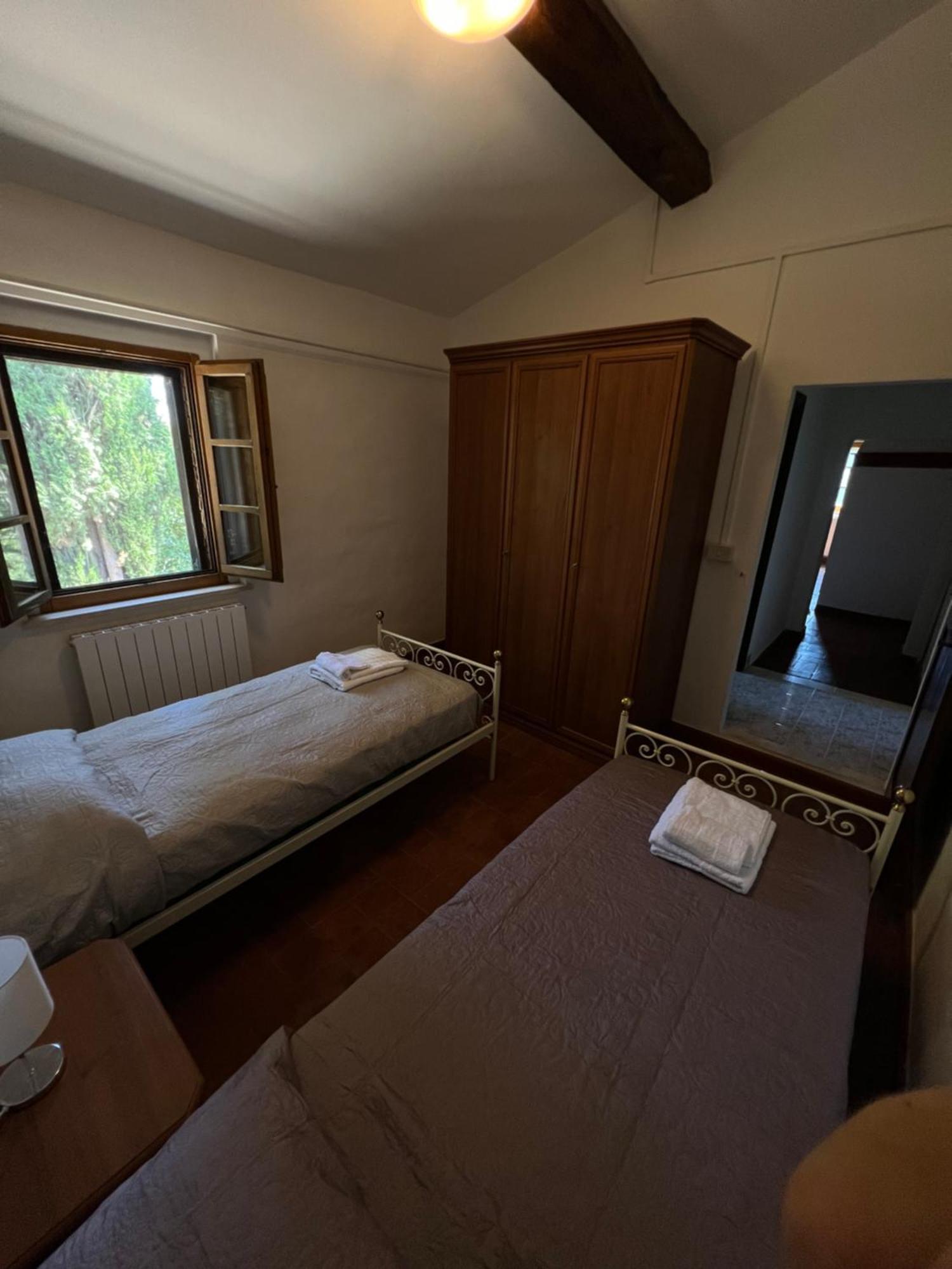 Agriturismo Diffuso Monte Oliveto Maggiore Chiusure Ngoại thất bức ảnh