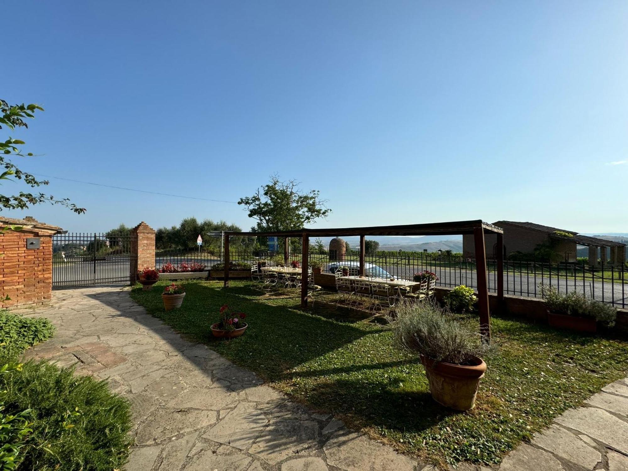 Agriturismo Diffuso Monte Oliveto Maggiore Chiusure Ngoại thất bức ảnh